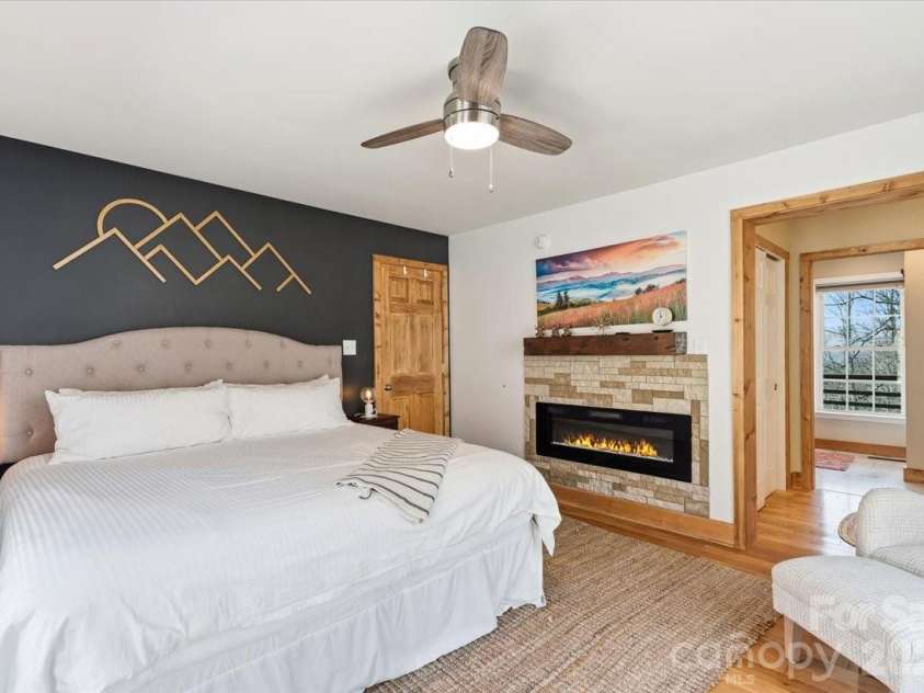 1045 Upward Way, Waynesville, NC 28785.  MLS# CAR4362730, YatesRealty ID 17385. 