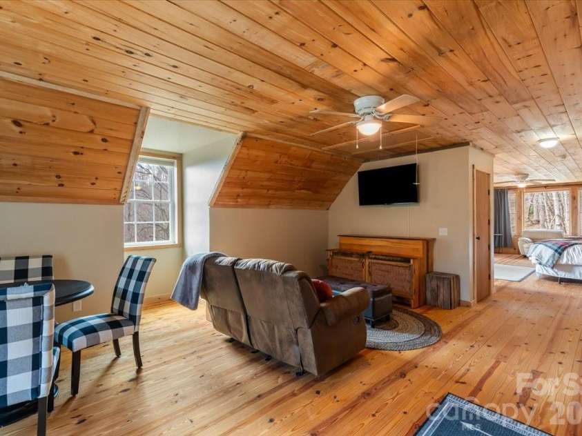1045 Upward Way, Waynesville, NC 28785.  MLS# CAR4362730, YatesRealty ID 17385. 