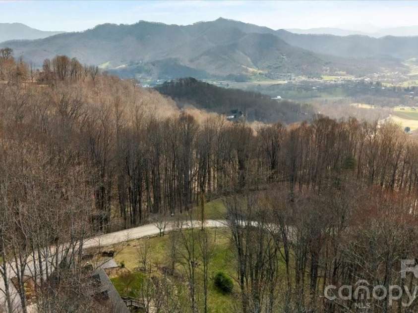 1045 Upward Way, Waynesville, NC 28785.  MLS# CAR4362730, YatesRealty ID 17385. 