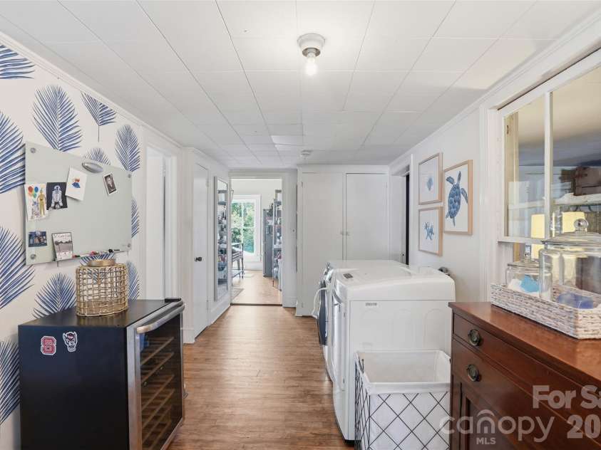 303 South Street, Davidson, NC 28036.  MLS# CAR4369011, YatesRealty ID 17386. 
