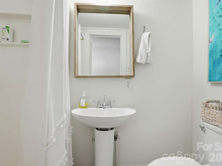 303 South Street, Davidson, NC 28036.  MLS# CAR4369011, YatesRealty ID 17386. 