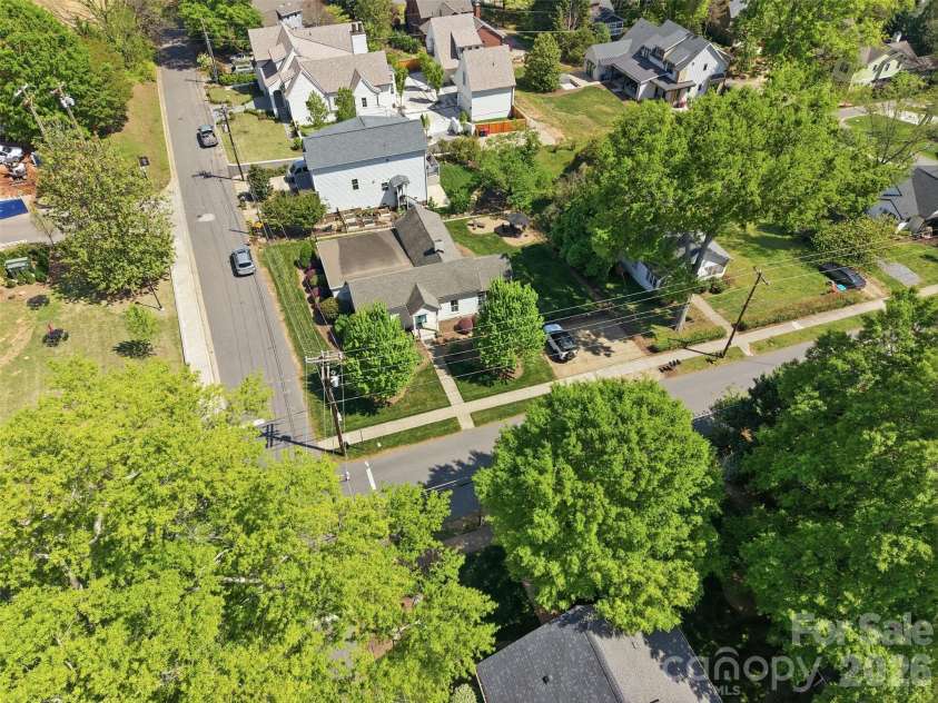 303 South Street, Davidson, NC 28036.  MLS# CAR4369011, YatesRealty ID 17386. 