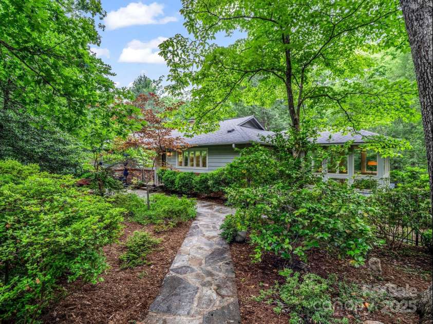 185 Greenstoke Loop, Tryon, NC 28782.  MLS# CAR4261125, YatesRealty ID 17387. Welcome to 185 Greenstoke Loop