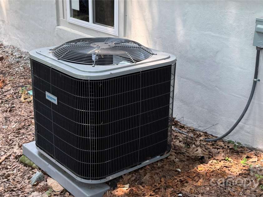 148 Forest Heights Drive, McAdenville, NC 28101.  MLS# CAR4265957, YatesRealty ID 17388. 