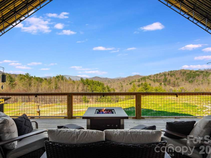 4530 Double Island Road, Green Mountain, NC 28740.  MLS# CAR4362589, YatesRealty ID 17388. Great outdoor areas