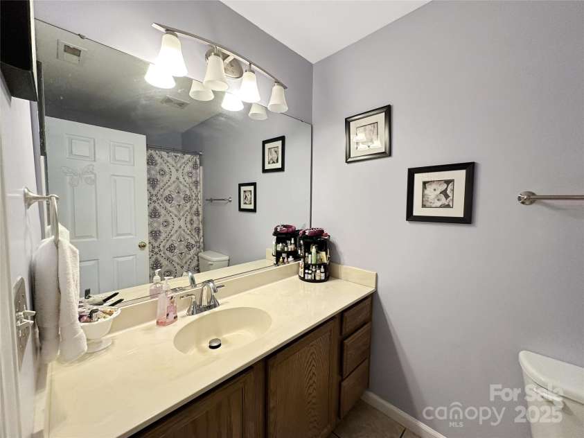 226 Farington Circle, Fletcher, NC 28732.  MLS# CAR4217027, YatesRealty ID 1739. Master Bath