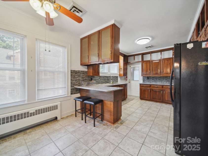 729 Montgomery Avenue, Albemarle, NC 28001.  MLS# CAR4269587, YatesRealty ID 1739. 