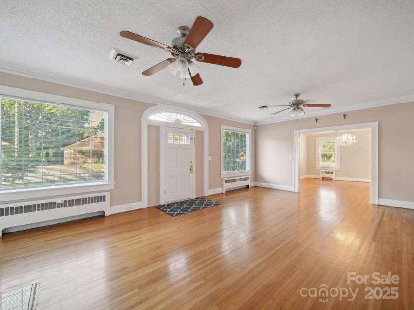 729 Montgomery Avenue, Albemarle, NC 28001.  MLS# CAR4269587, YatesRealty ID 1739. 