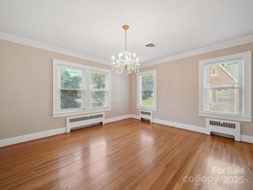 729 Montgomery Avenue, Albemarle, NC 28001.  MLS# CAR4269587, YatesRealty ID 1739. 