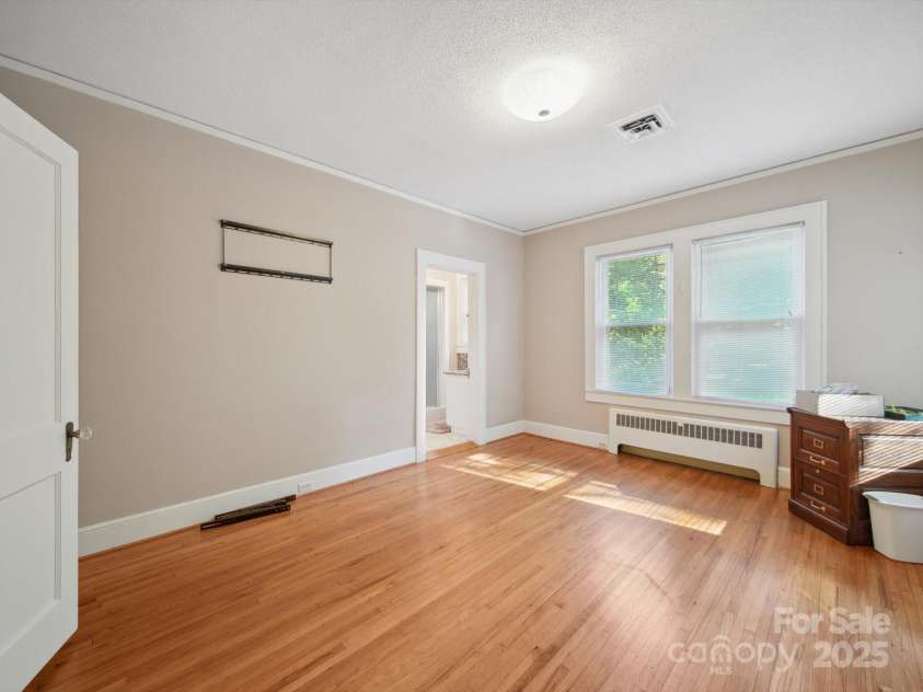 729 Montgomery Avenue, Albemarle, NC 28001.  MLS# CAR4269587, YatesRealty ID 1739. 