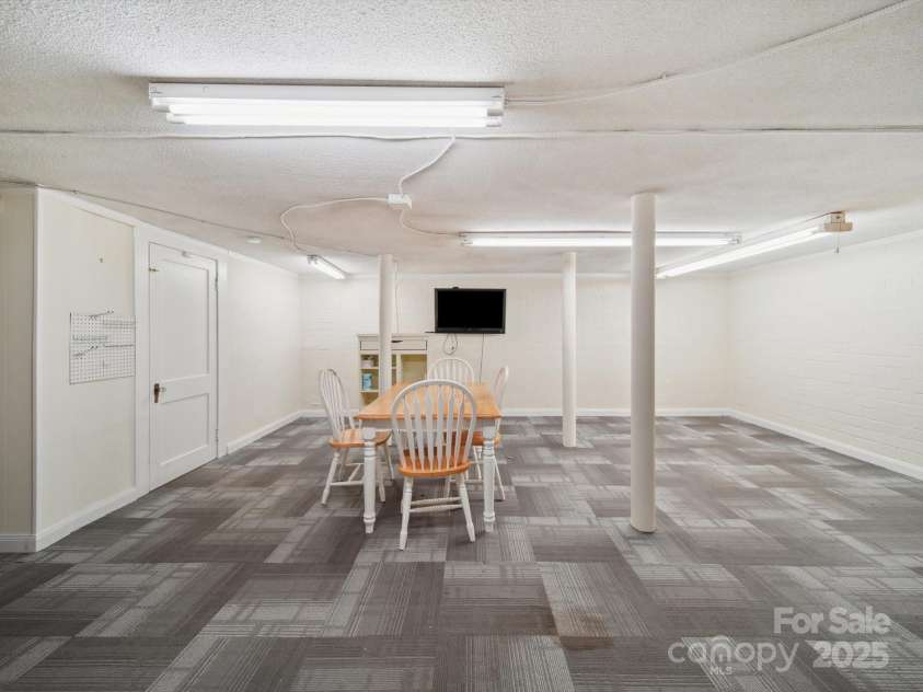 729 Montgomery Avenue, Albemarle, NC 28001.  MLS# CAR4269587, YatesRealty ID 1739. 