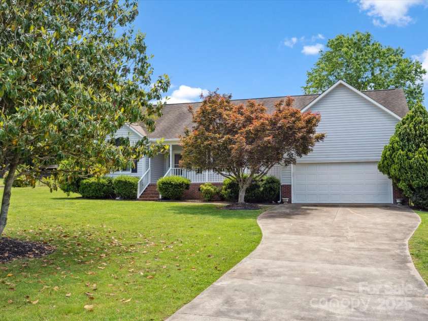 1028 Swaying Oats Drive, York, SC 29745.  MLS# CAR4258854, YatesRealty ID 17390. Front of house.