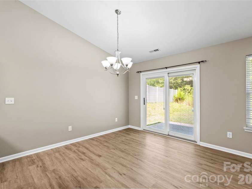 2457 Marthas Ridge Drive, Statesville, NC 28625.  MLS# CAR4423440, YatesRealty ID 17390. 