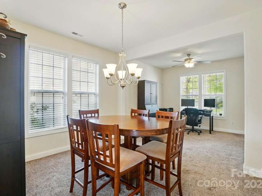 10056 Paisley Drive, Charlotte, NC 28269.  MLS# CAR4246643, YatesRealty ID 17391. 