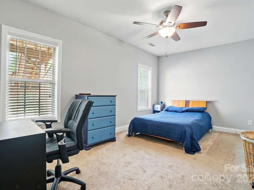 10056 Paisley Drive, Charlotte, NC 28269.  MLS# CAR4246643, YatesRealty ID 17391. 