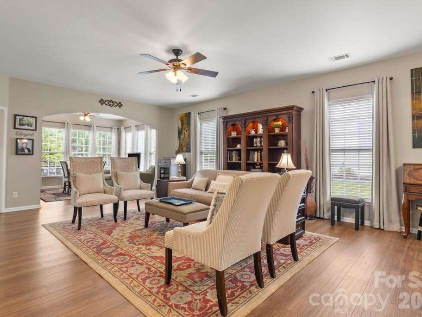 2009 Maned Goose Court, Fort Mill, SC 29707.  MLS# CAR4376200, YatesRealty ID 17392. 