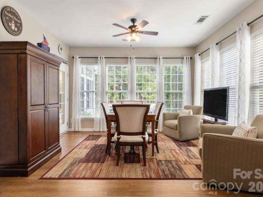 2009 Maned Goose Court, Fort Mill, SC 29707.  MLS# CAR4376200, YatesRealty ID 17392. 