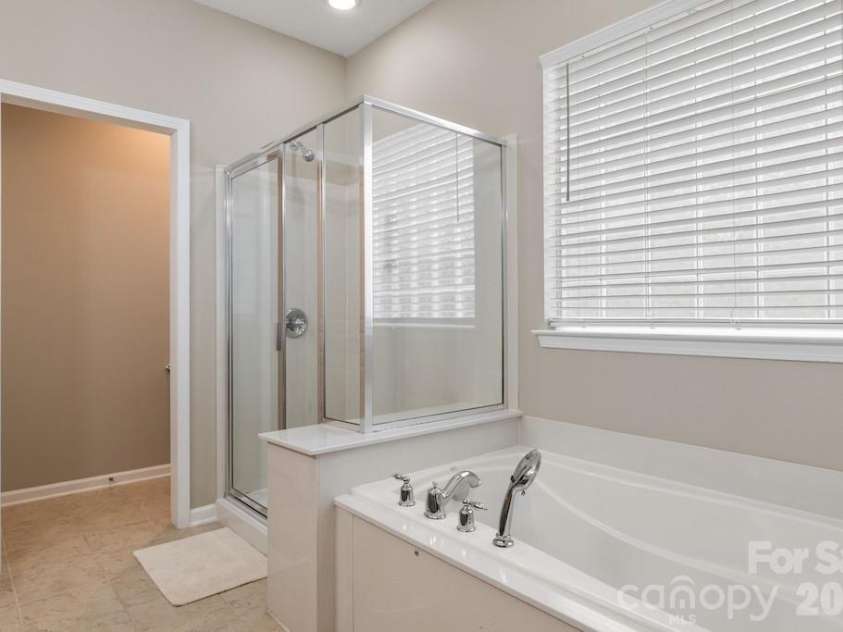 2009 Maned Goose Court, Fort Mill, SC 29707.  MLS# CAR4376200, YatesRealty ID 17392. 