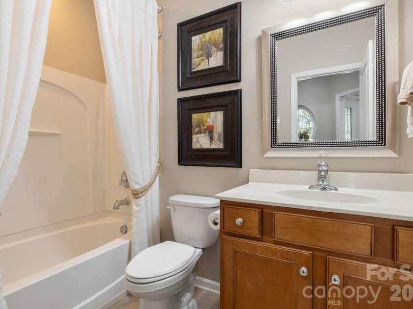 2009 Maned Goose Court, Fort Mill, SC 29707.  MLS# CAR4376200, YatesRealty ID 17392. 