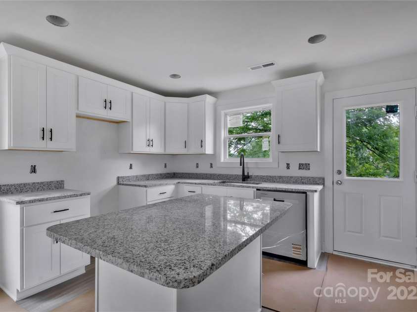 513 Harrel Street, Salisbury, NC 28144.  MLS# CAR4235591, YatesRealty ID 17392. Status as of 5/28/25