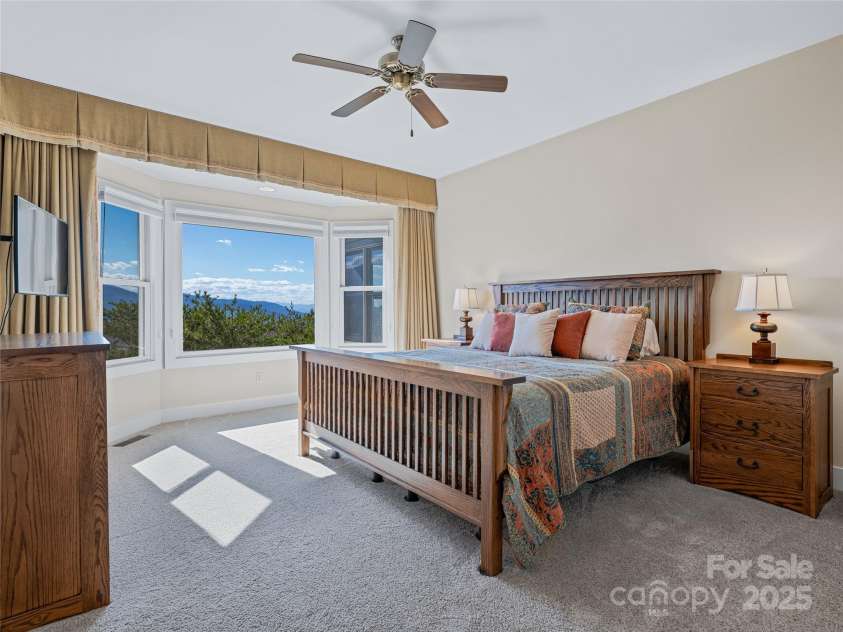 20 Red Plum Lane, Black Mountain, NC 28711.  MLS# CAR4206569, YatesRealty ID 17393. 