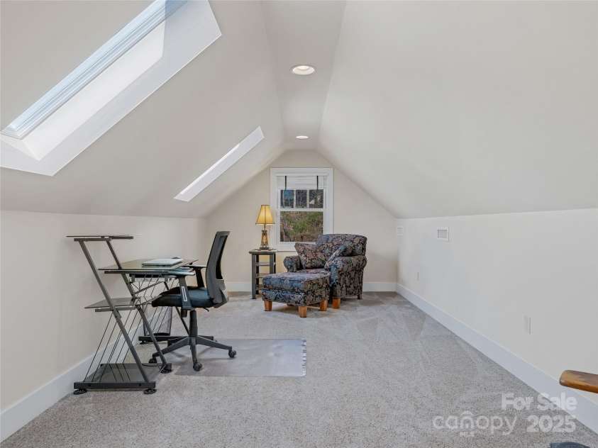 20 Red Plum Lane, Black Mountain, NC 28711.  MLS# CAR4206569, YatesRealty ID 17393. 