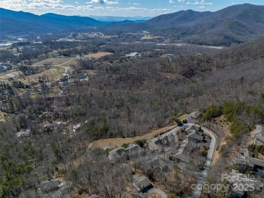 20 Red Plum Lane, Black Mountain, NC 28711.  MLS# CAR4206569, YatesRealty ID 17393. 