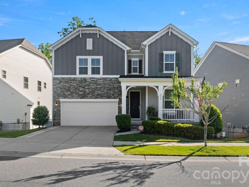 844 Neff Court, Fort Mill, SC 29715.  MLS# CAR4420489, YatesRealty ID 17394. 