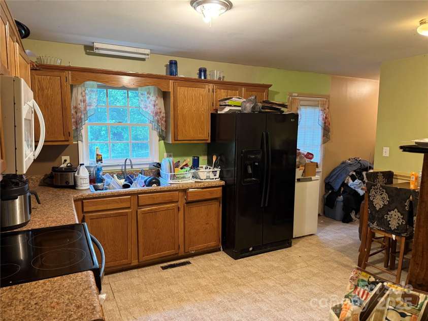 508 Hillcrest Street, Marshville, NC 28103.  MLS# CAR4264640, YatesRealty ID 17395. 