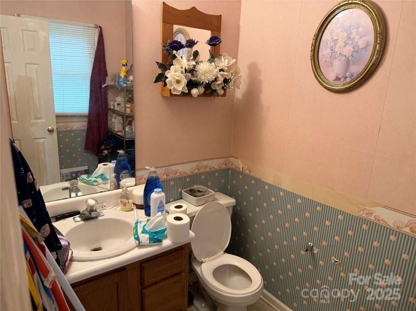 508 Hillcrest Street, Marshville, NC 28103.  MLS# CAR4264640, YatesRealty ID 17395. 