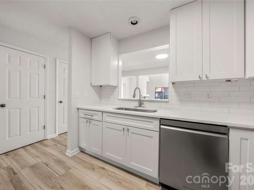 9037 J M Keynes Drive, Charlotte, NC 28262.  MLS# CAR4352767, YatesRealty ID 17396. 