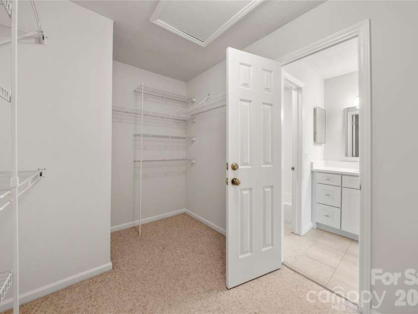 9037 J M Keynes Drive, Charlotte, NC 28262.  MLS# CAR4352767, YatesRealty ID 17396. 