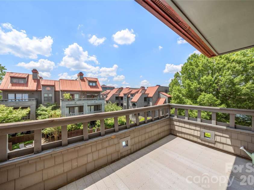 9037 J M Keynes Drive, Charlotte, NC 28262.  MLS# CAR4352767, YatesRealty ID 17396. 