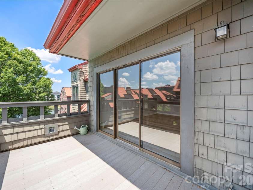 9037 J M Keynes Drive, Charlotte, NC 28262.  MLS# CAR4352767, YatesRealty ID 17396. 