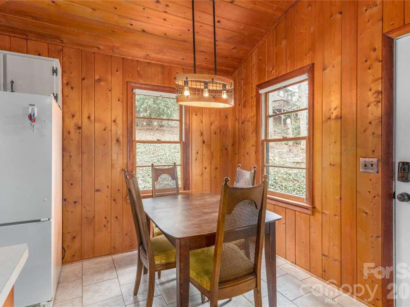 147 Azalea Drive, Maggie Valley, NC 28751.  MLS# CAR4326706, YatesRealty ID 17397. 