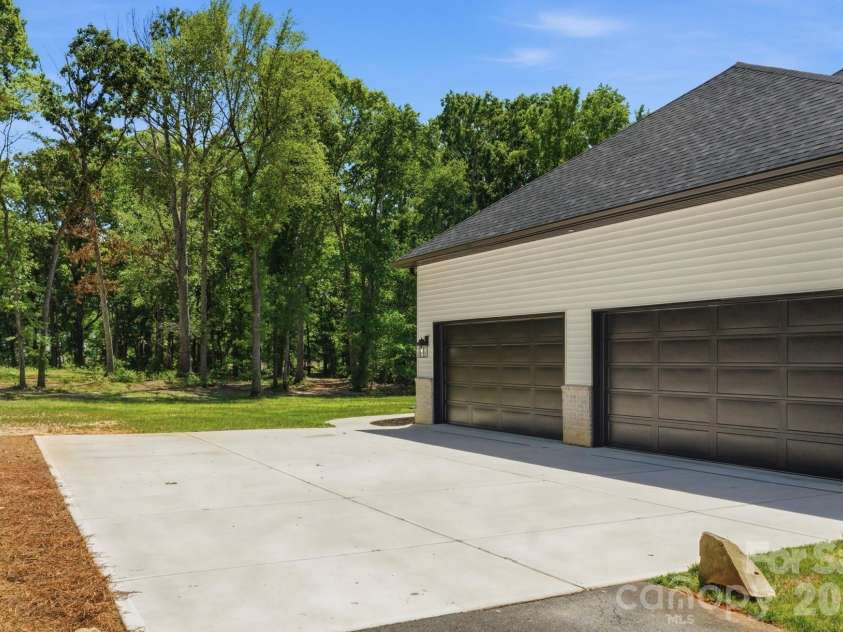 511 Fowler Road, Monroe, NC 28110.  MLS# CAR4376569, YatesRealty ID 17398. 