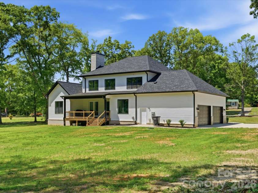 511 Fowler Road, Monroe, NC 28110.  MLS# CAR4376569, YatesRealty ID 17398. 
