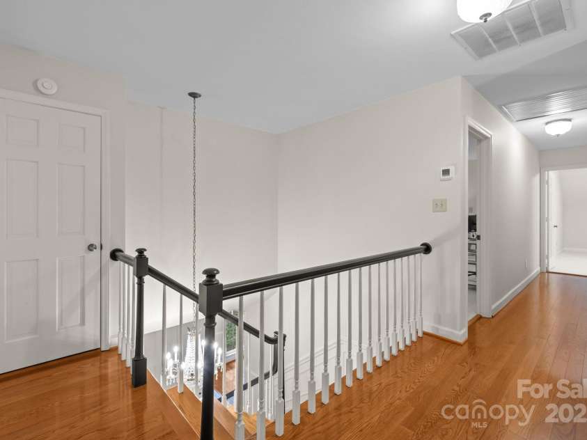 2709 Wamath Drive, Charlotte, NC 28210.  MLS# CAR4262902, YatesRealty ID 17399. 