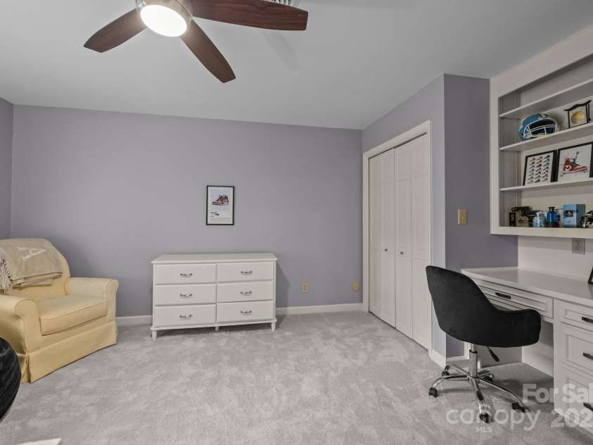 2709 Wamath Drive, Charlotte, NC 28210.  MLS# CAR4262902, YatesRealty ID 17399. 