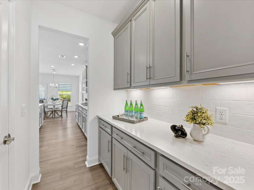 1516 Respect Street, Concord, NC 28027.  MLS# CAR4274027, YatesRealty ID 1740. Butler's Pantry