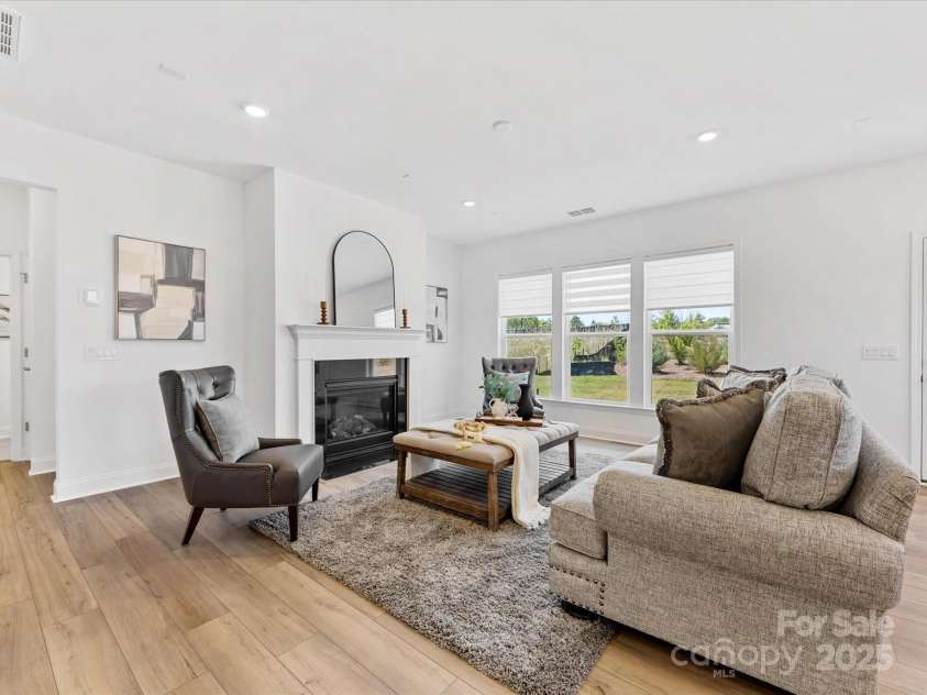 1516 Respect Street, Concord, NC 28027.  MLS# CAR4274027, YatesRealty ID 1740. Family Room