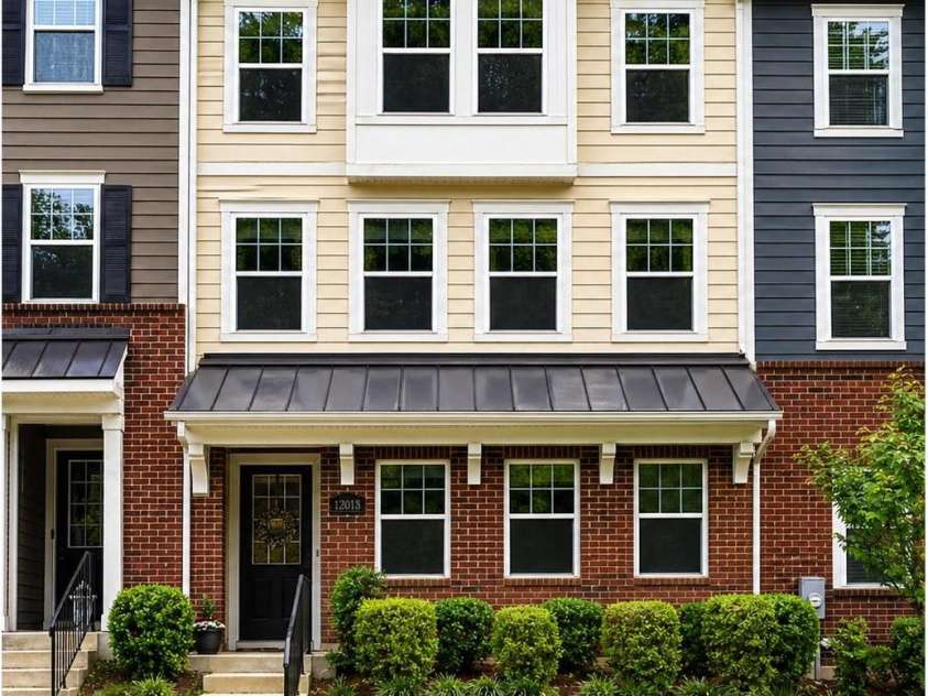 12008 John Newton Drive, Davidson, NC 28036.  MLS# CAR4375341, YatesRealty ID 17400. Front View Close Up