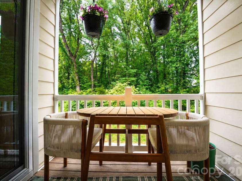 12008 John Newton Drive, Davidson, NC 28036.  MLS# CAR4375341, YatesRealty ID 17400. Main Covered Deck