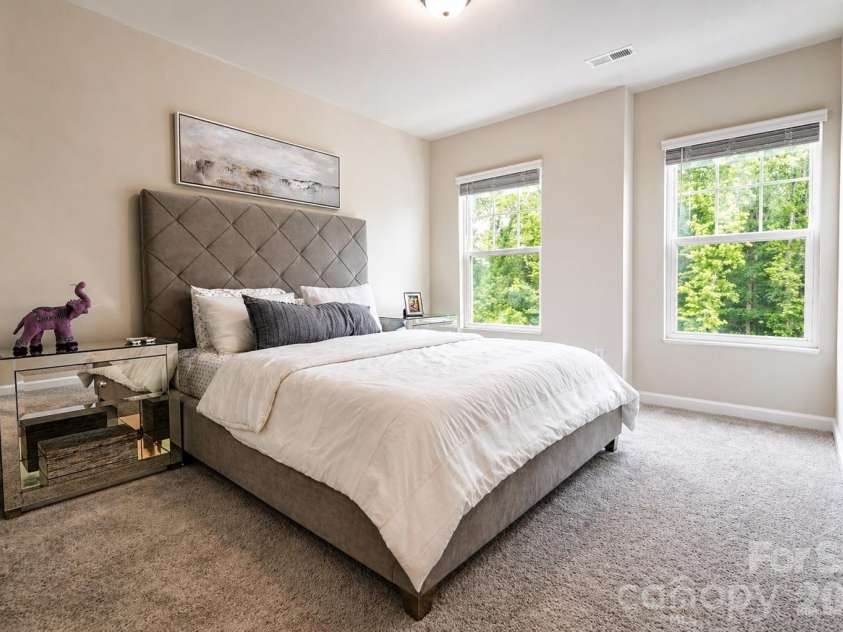 12008 John Newton Drive, Davidson, NC 28036.  MLS# CAR4375341, YatesRealty ID 17400. Upper Guest Bedroom