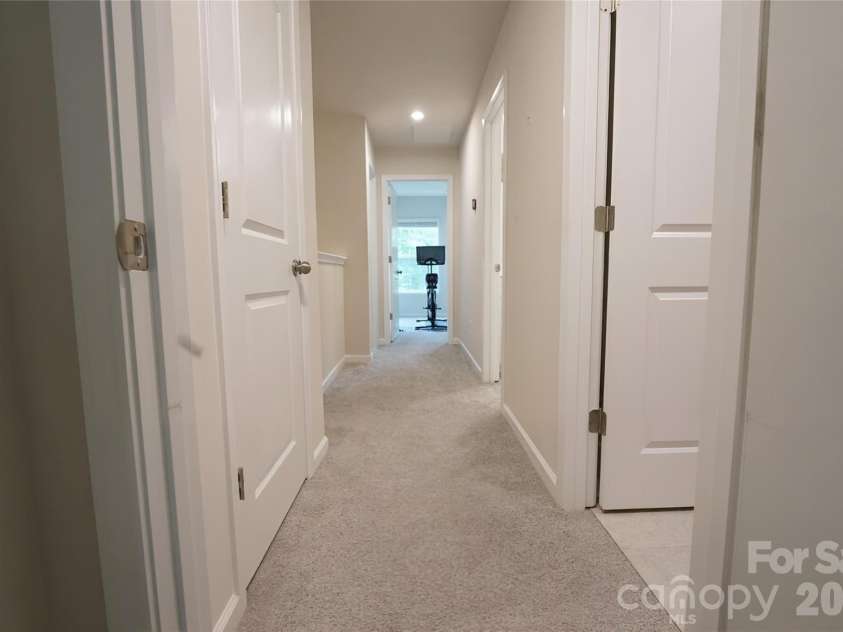 12008 John Newton Drive, Davidson, NC 28036.  MLS# CAR4375341, YatesRealty ID 17400. Upper Hall