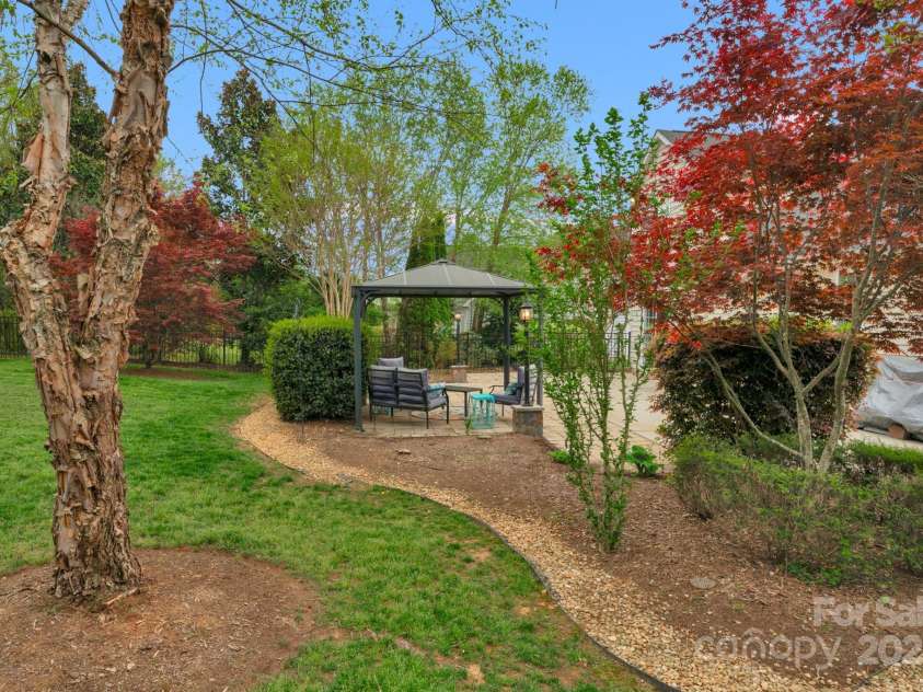 2711 Liberty Hall Court, Waxhaw, NC 28173.  MLS# CAR4228548, YatesRealty ID 17401. 