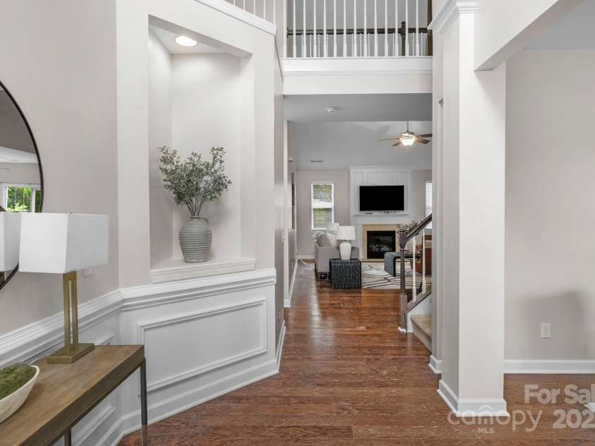 2711 Liberty Hall Court, Waxhaw, NC 28173.  MLS# CAR4228548, YatesRealty ID 17401. Gracious 2-story foyer