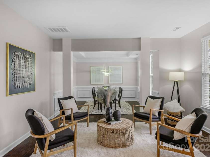 2711 Liberty Hall Court, Waxhaw, NC 28173.  MLS# CAR4228548, YatesRealty ID 17401. Lovely space to entertain or simply relax.