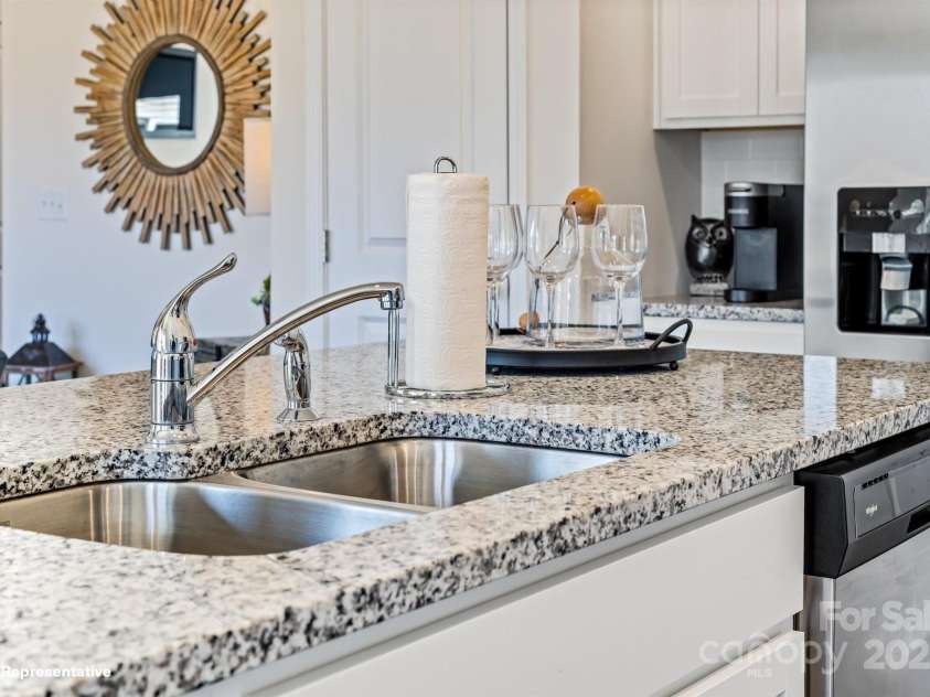 2662 Goose Fair Road, Maiden, NC 28650.  MLS# CAR4263437, YatesRealty ID 17403. 