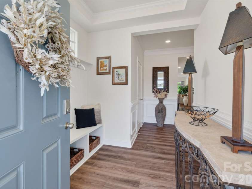 3881 Center Place Drive, Harrisburg, NC 28075.  MLS# CAR4372503, YatesRealty ID 17403. Open entry all with storage bench